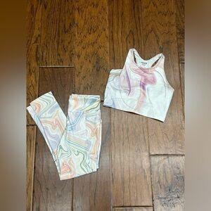 Old navy active children’s swirl pop power soft activewear